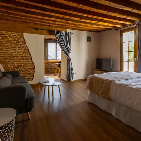 Turisticos La Casa Grande Apartment *